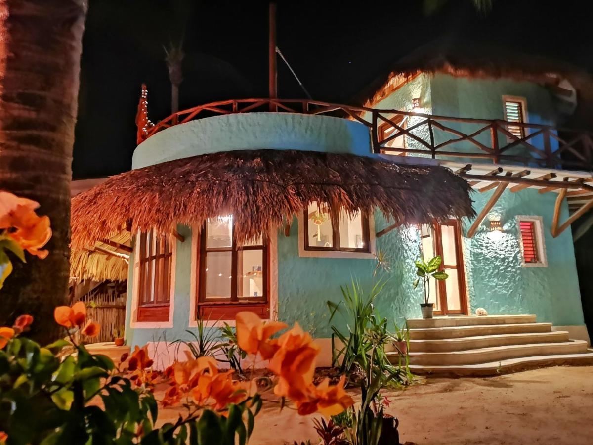 Casa Cacahuate Holbox-Casa Entera Con Jardin-Whole House With Garden Villa Exterior photo